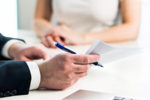 When Should You Reject an Insurance Settlement Offer?