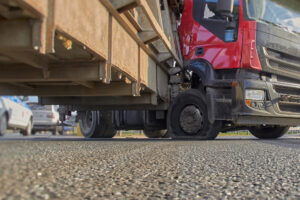 Why You Deserve Compensation After an 18-Wheeler Accident in Texas